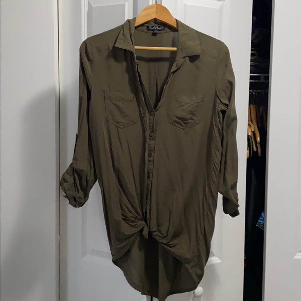 Velvet heart olive roll sleeve blouse